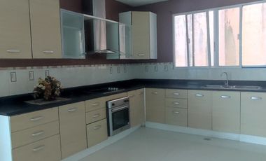 5bedrooms House and lot in Subic Zambales