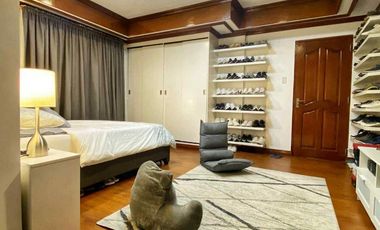 FOR SALE HOUSE and LOT in Imus Cavite