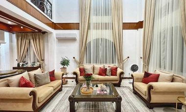 FOR SALE HOUSE and LOT in Imus Cavite