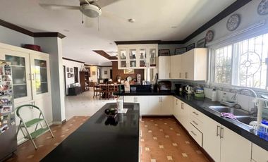 Huge lot with a Beautiful Turnkey Bungalow with Private Pool – Angeles City