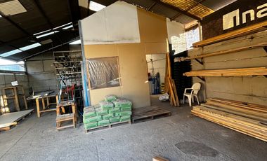 LOCAL COMERCIAL EN ARRIENDO CON TREMENDA UBICACIÓN