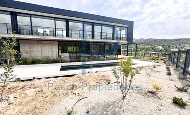 CASA NUEVA EN CONDOMINIO SEGURIDAD 24/7