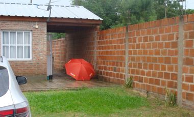 CASA CON PILETA, EN ALQUILER EN LAVALLE