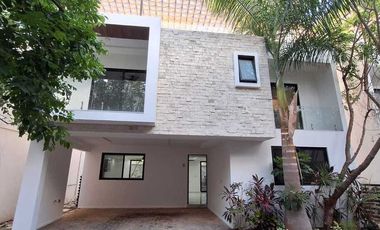 CASA EN RENTA MERIDA PRIVADA RESIDENCIAL TEMOZON