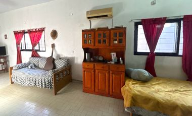 Casa con excelente acceso en Lanus Oeste
