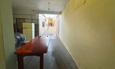 Casa con excelente acceso en Lanus Oeste