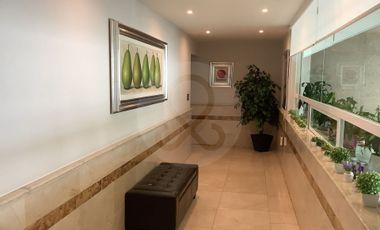 Departamento en venta en Lomas Country Club