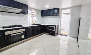 Casa en Venta, Circuito Músicos, Satélite