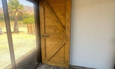 SE ARRIENDA PARCELA CON CASA, CON VISTA A CERRO LA CAMPANA