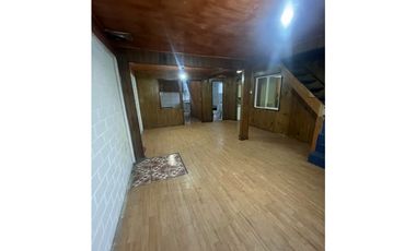SE ARRIENDA CASA  USO COMERCIAL O HABITACIONAL SECTOR ALERCE