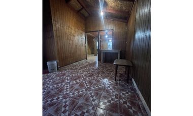 SE ARRIENDA CASA  USO COMERCIAL O HABITACIONAL SECTOR ALERCE