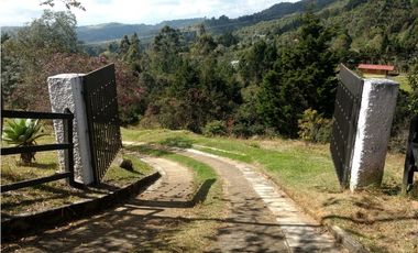 LLO-253-Casa Campestre-Guarne-Santa Elena-V.La Palma-Tres Puertas.