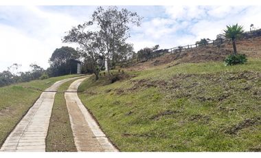 LLO-253-Casa Campestre-Guarne-Santa Elena-V.La Palma-Tres Puertas.