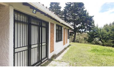 LLO-253-Casa Campestre-Guarne-Santa Elena-V.La Palma-Tres Puertas.