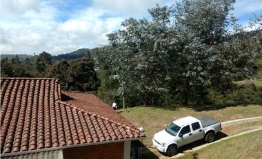 LLO-253-Casa Campestre-Guarne-Santa Elena-V.La Palma-Tres Puertas.