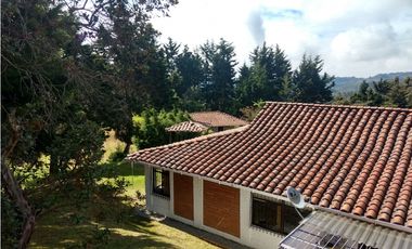 LLO-253-Casa Campestre-Guarne-Santa Elena-V.La Palma-Tres Puertas.