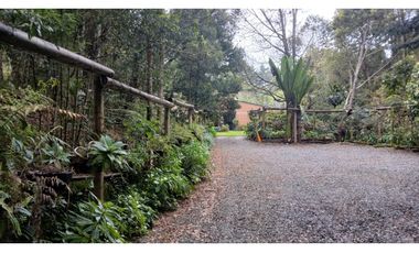 LCG-330-Casa Campestre-Santa Elena-V.Central -Parcelación Santa Teresa