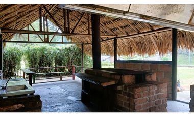 ALB-515-Casa Campestre-Inmueble Comercial-Santa Elena-V.El Placer