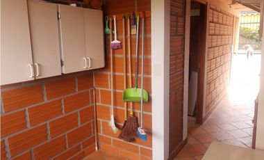 TM-450-Casa Campestre-Santa Elena-Vereda El Cerro