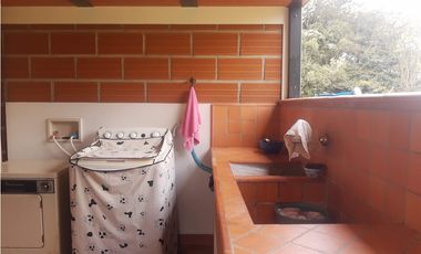 TM-450-Casa Campestre-Santa Elena-Vereda El Cerro