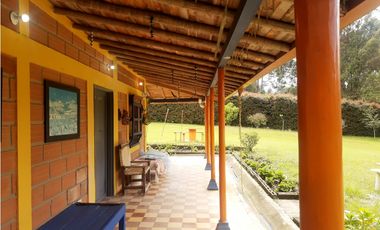 HG-460-Casa Campestre-Santa Elena-V.El Plan-Sector Los Rubios