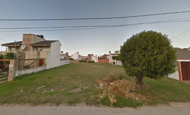 Lote de terreno de 10 Mts. de frente x 23.75 Mts. de fondo