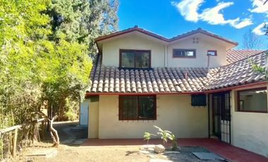 Rebajada Oportunidad 2 casas Excelente ubicación Calera de Tango170+110/5022mtrs2