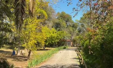 Rebajada Oportunidad 2 casas Excelente ubicación Calera de Tango170+110/5022mtrs2