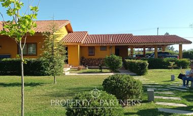 Casa en condominio cercana a colegios, hospitales y centros comerciales
