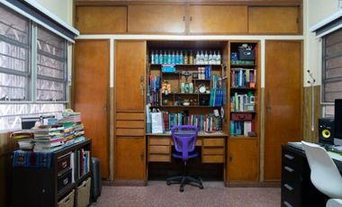 Excelente CASA de 6 amb en importante esquina