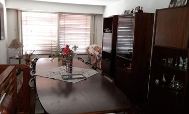 Excelente casa aa6 ambientes en 2 plantas