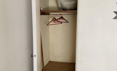 Oficina en PH 3 Ambientes en Planta Baja al Frente con Patio