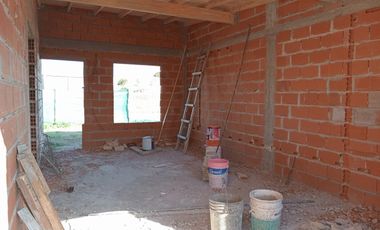 DEPARTAMENTO EN POZO 3 AMBIENTES COCHERA PATIO PARRILLA