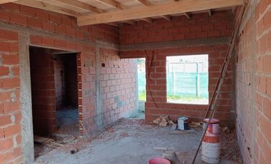 DEPARTAMENTO EN POZO 3 AMBIENTES COCHERA PATIO PARRILLA