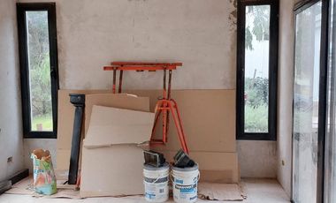 CASA A ESTRENAR BARRIO EL PINAR - CONSTRUCCION AVANZADA