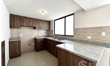 Venta de casa Sector Sangolquí, Inchalillo ¡Aplica crédito VIP o Miti-Miti!