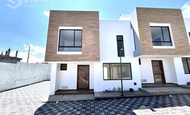 Venta de casa Sector Sangolquí, Inchalillo ¡Aplica crédito VIP o Miti-Miti!
