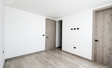 Venta de casa esquinera, Sector La Armenia II