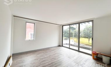 Venta de casa Sector Conocoto, cerca Supermercado Santa María