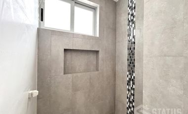 Venta de casa Sector Conocoto, cerca Supermercado Santa María