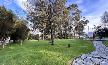 Venta de casa Sector Conocoto, cerca Supermercado Santa María