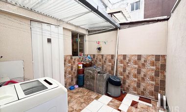 Venta de casa, Sector Calderón