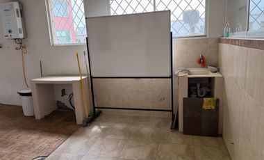 VENTA Casa 300 m2, 5 dormitorios, San Isidro del Inca