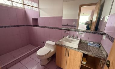 VENTA Casa 300 m2, 5 dormitorios, San Isidro del Inca