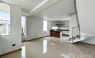 Venta de casa, Sector Sangolquí ¡Aplica crédito VIP o Miti-Miti!