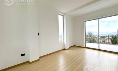 Venta de casa, Sector Sangolquí ¡Aplica crédito VIP o Miti-Miti!