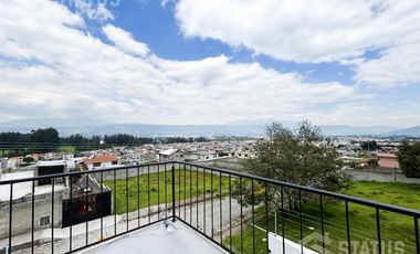 Venta de casa, Sector Sangolquí ¡Aplica crédito VIP o Miti-Miti!