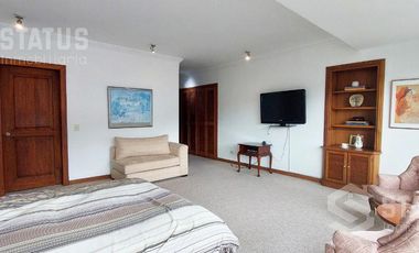 Rento departamento amoblado de 304 m² con hermosa vista, sector El Bosque - $1.200