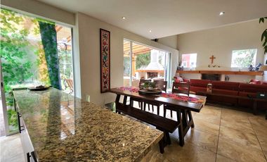 CASA EN RENTA EN AVNDARO VALLE DE BRAVO