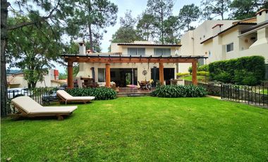 CASA EN RENTA EN AVNDARO VALLE DE BRAVO